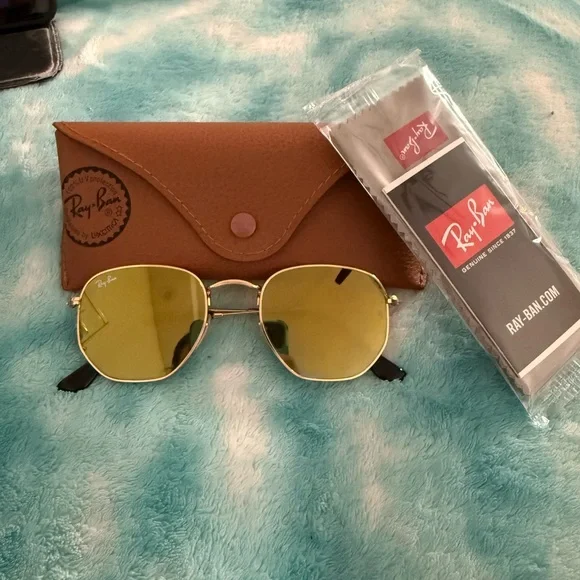 Ray-Ban | Accessories | Rayban Gold Sunglasses With Brown  display picture 3